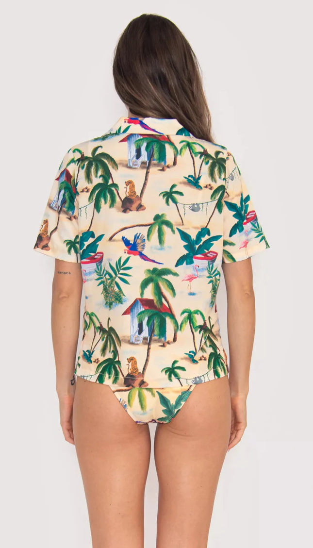 Vibra Bonita Printed Caribbean Island Shirt