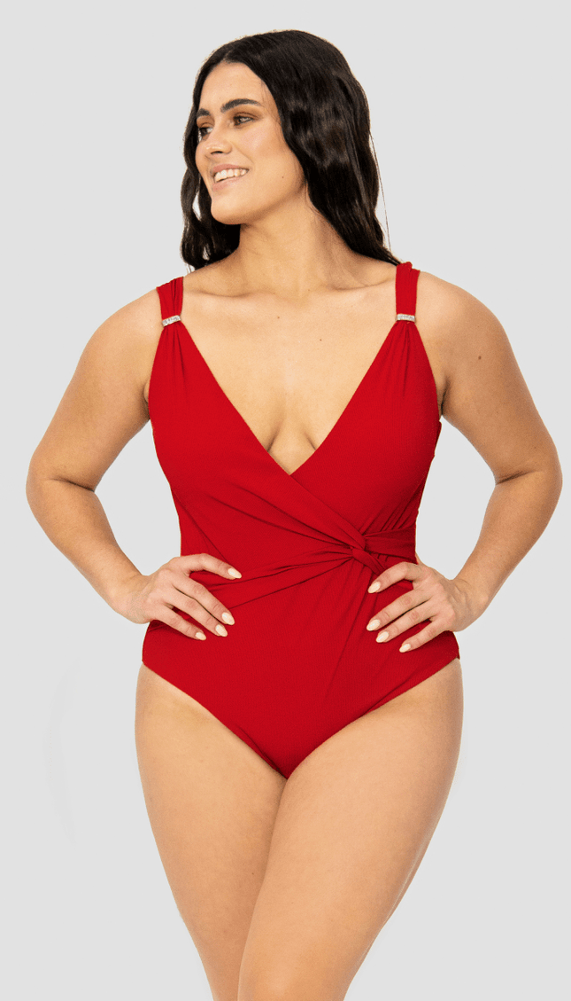 Traje de Baño Completo Rojo Control Abdominal Alma Viajera - Bari, los mejores trajes de baño y Bikinis. Diseño y tecnología juntos.