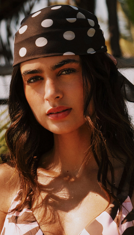 Mascada Estampada Polka Dots, Colección ODISEA