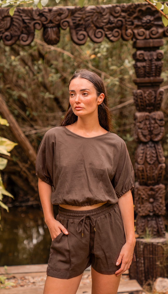 Conjunto Blusa y Shorts Café , Colección Alquimia