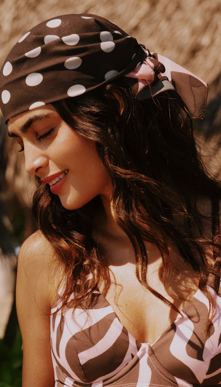 Mascada Estampada Polka Dots, Colección ODISEA