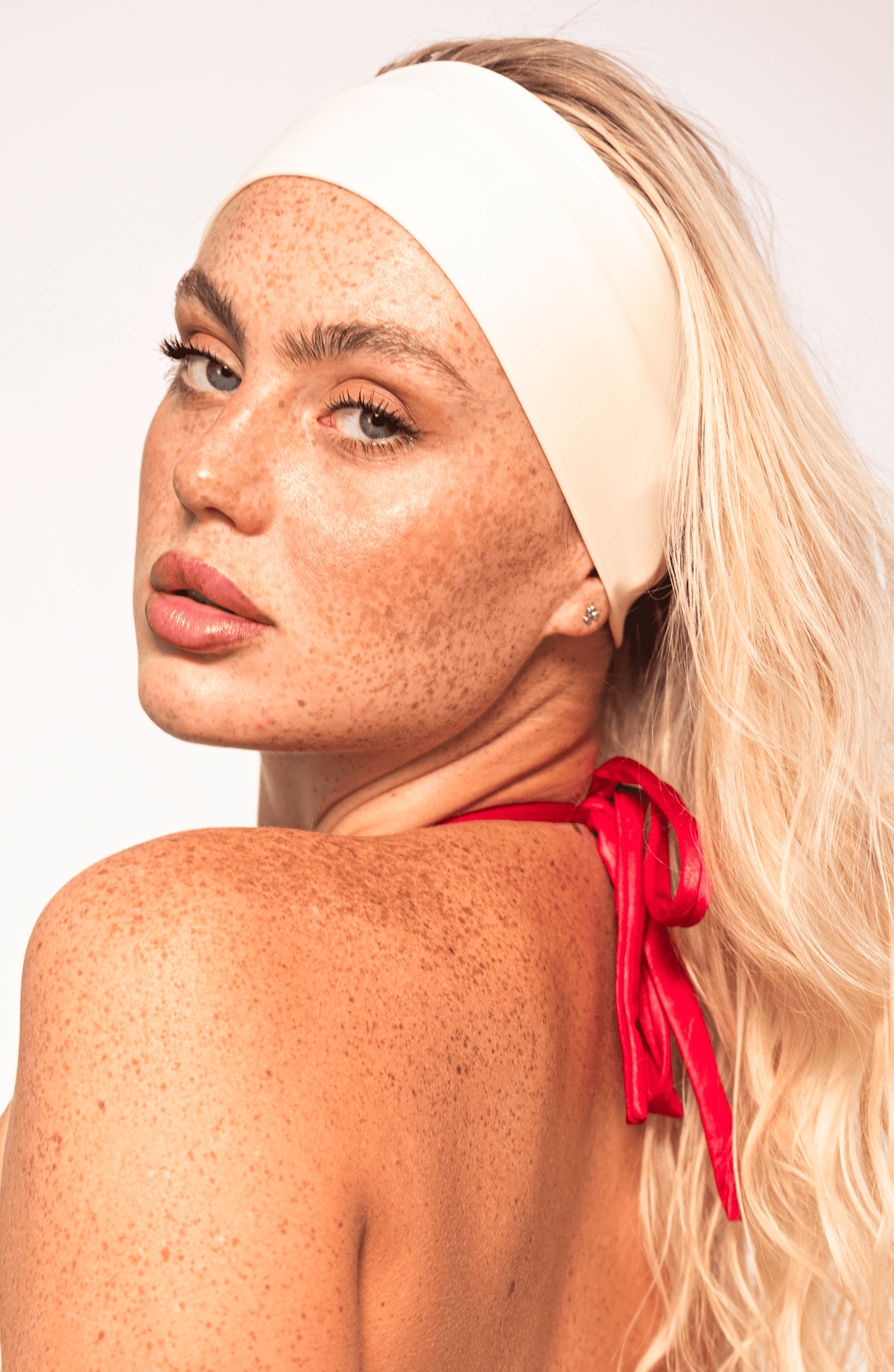 Bandana Crema, Colección Alma Frutal - Bari, los mejores trajes de baño y Bikinis. Diseño y tecnología juntos.