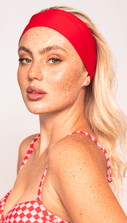 Bandana Roja, Colección Alma Frutal - Bari, los mejores trajes de baño y Bikinis. Diseño y tecnología juntos.