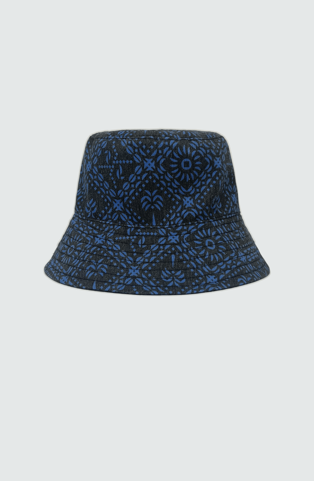 Bucket Hat Alebrijes, Colección Selva de Bari Swimwear - Bari, los mejores trajes de baño y Bikinis. Diseño y tecnología juntos.
