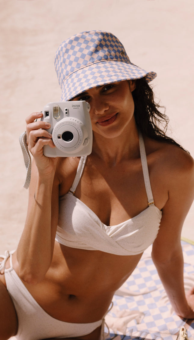 Bucket Hat Azulejos, Colección Pacifico - Bari, los mejores trajes de baño y Bikinis. Diseño y tecnología juntos.