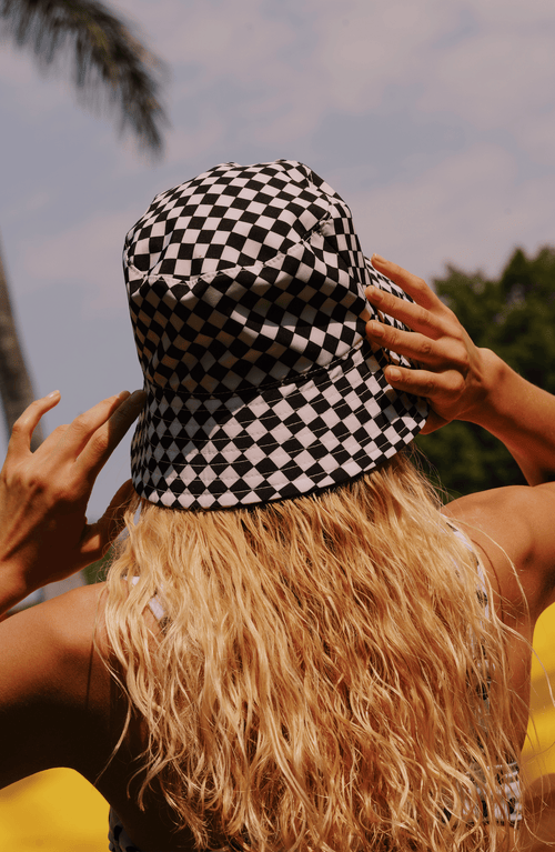 Bucket Hat Cuadros, Colección Limoncello - Bari, los mejores trajes de baño y Bikinis. Diseño y tecnología juntos.