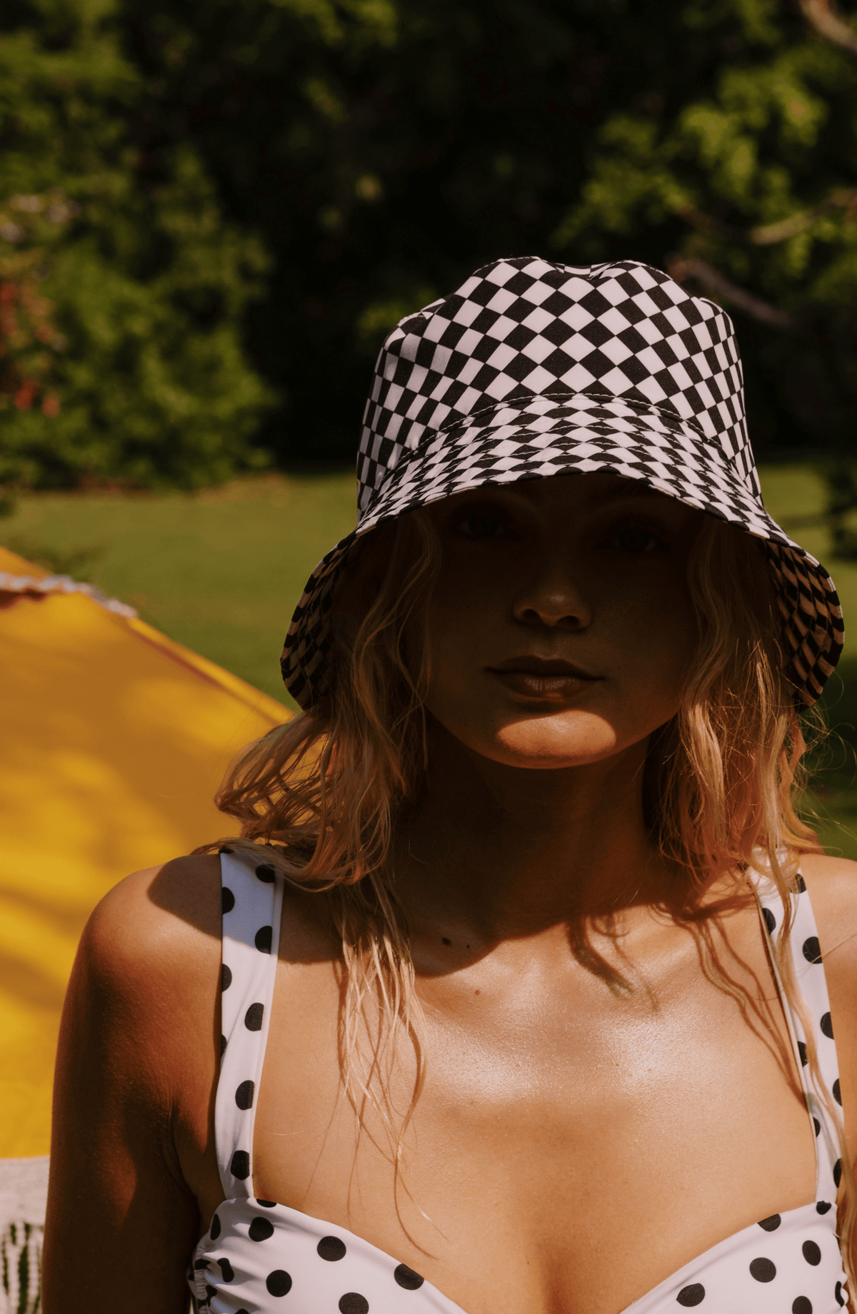 Bucket Hat Cuadros, Colección Limoncello - Bari, los mejores trajes de baño y Bikinis. Diseño y tecnología juntos.