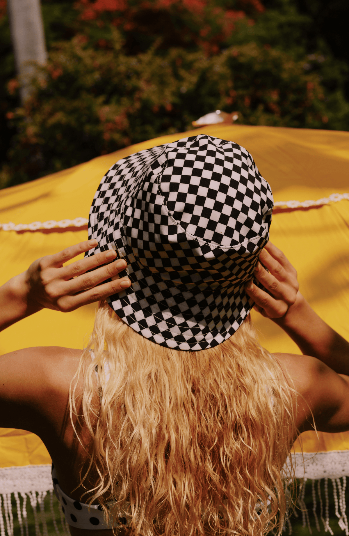 Bucket Hat Cuadros, Colección Limoncello - Bari, los mejores trajes de baño y Bikinis. Diseño y tecnología juntos.