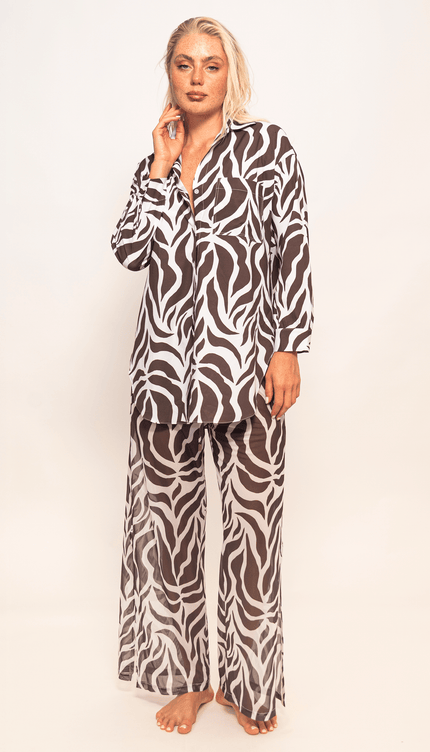 Camisa Manga Larga Animal Print, Colección ODISEA - Bari, los mejores trajes de baño y Bikinis. Diseño y tecnología juntos.