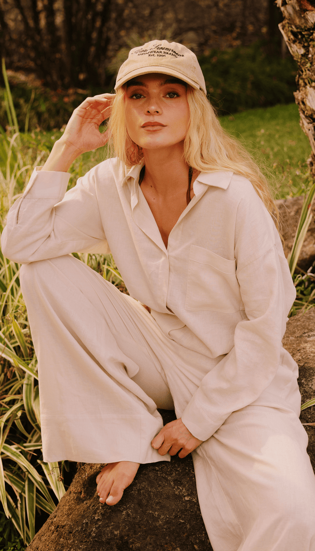 Camisa Manga Larga Arena Lino, Colección Limoncello - Bari, los mejores trajes de baño y Bikinis. Diseño y tecnología juntos.