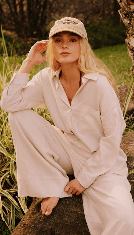 Camisa Manga Larga Arena Lino, Colección Limoncello - Bari, los mejores trajes de baño y Bikinis. Diseño y tecnología juntos.