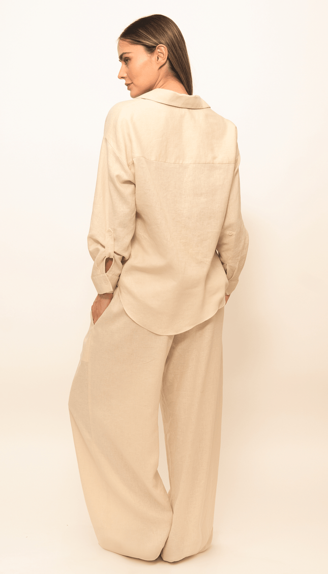 Camisa Manga Larga Arena Lino, Colección Limoncello - Bari, los mejores trajes de baño y Bikinis. Diseño y tecnología juntos.