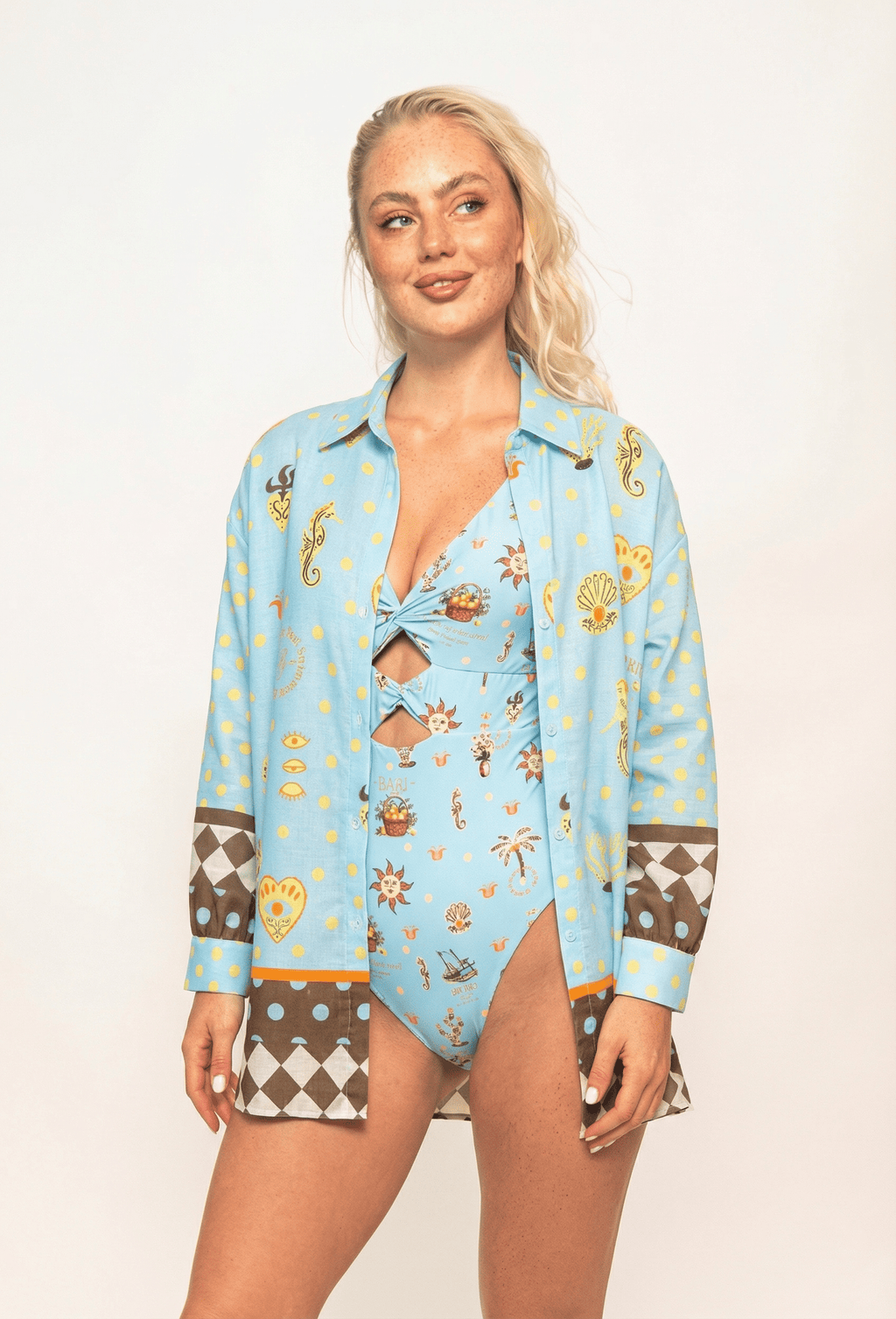 Camisa Manga Larga Campirana, Colección ODISEA - Bari, los mejores trajes de baño y Bikinis. Diseño y tecnología juntos.