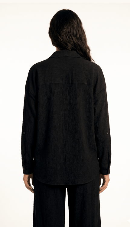 Camisa Manga Larga Negra, QD30200NGO Colección ODISEA - Bari, los mejores trajes de baño y Bikinis. Diseño y tecnología juntos.