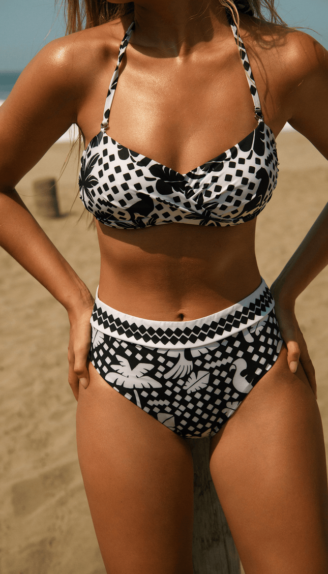 Caribe Selva, Top Bikini - Bari, los mejores trajes de baño y Bikinis. Diseño y tecnología juntos.