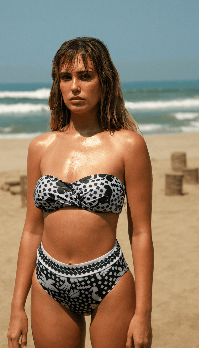 Caribe Selva, Top Bikini - Bari, los mejores trajes de baño y Bikinis. Diseño y tecnología juntos.