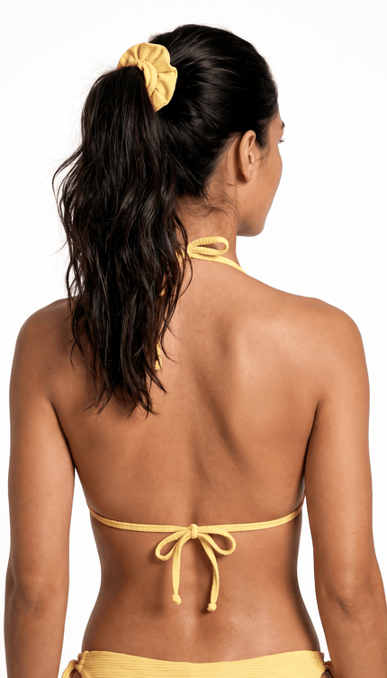 Dona Amarilla, Colección Alquimia - Bari, los mejores trajes de baño y Bikinis. Diseño y tecnología juntos.
