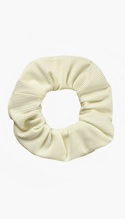 Dona Hueso, Colección Limoncello - Bari, los mejores trajes de baño y Bikinis. Diseño y tecnología juntos.