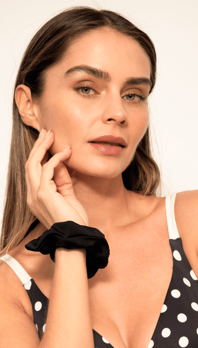 Dona Negra, Colección Limoncello - Bari, los mejores trajes de baño y Bikinis. Diseño y tecnología juntos.