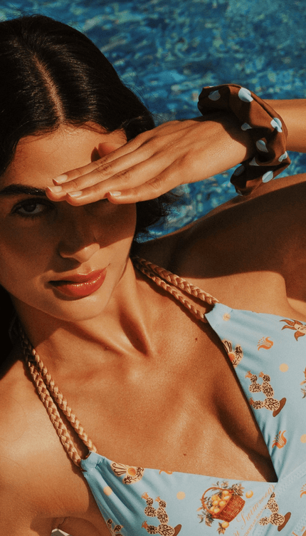 Dona Polka Dots, Colección ODISEA - Bari, los mejores trajes de baño y Bikinis. Diseño y tecnología juntos.