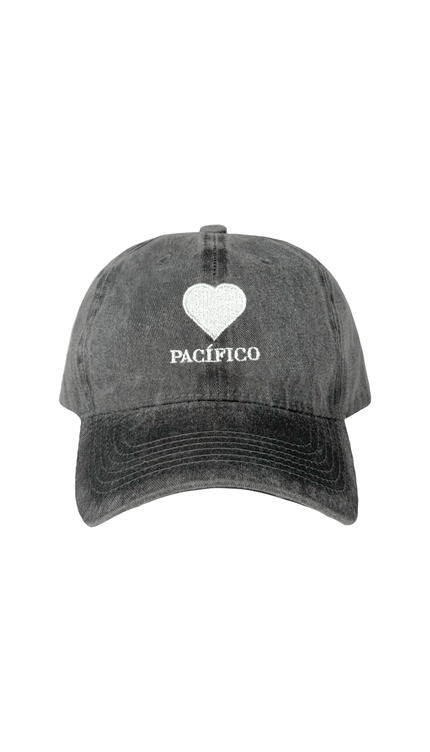 Gorra Negra deslavada bordada Notte, Colección Limoncello - Bari, los mejores trajes de baño y Bikinis. Diseño y tecnología juntos.