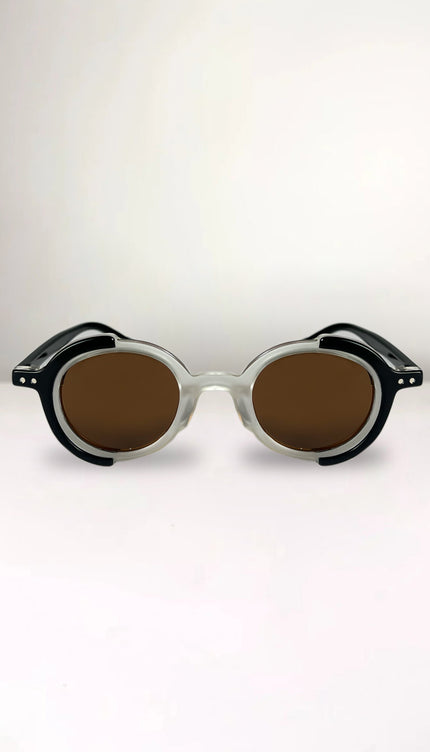 Lentes de Sol Blanco y Negro - Bari, los mejores trajes de baño y Bikinis. Diseño y tecnología juntos.