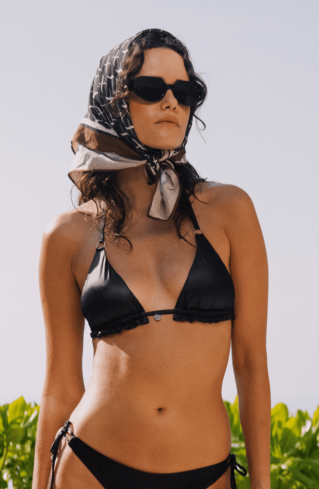 Mascada Estampada Cocoa, Colección Pacífico - Bari, los mejores trajes de baño y Bikinis. Diseño y tecnología juntos.