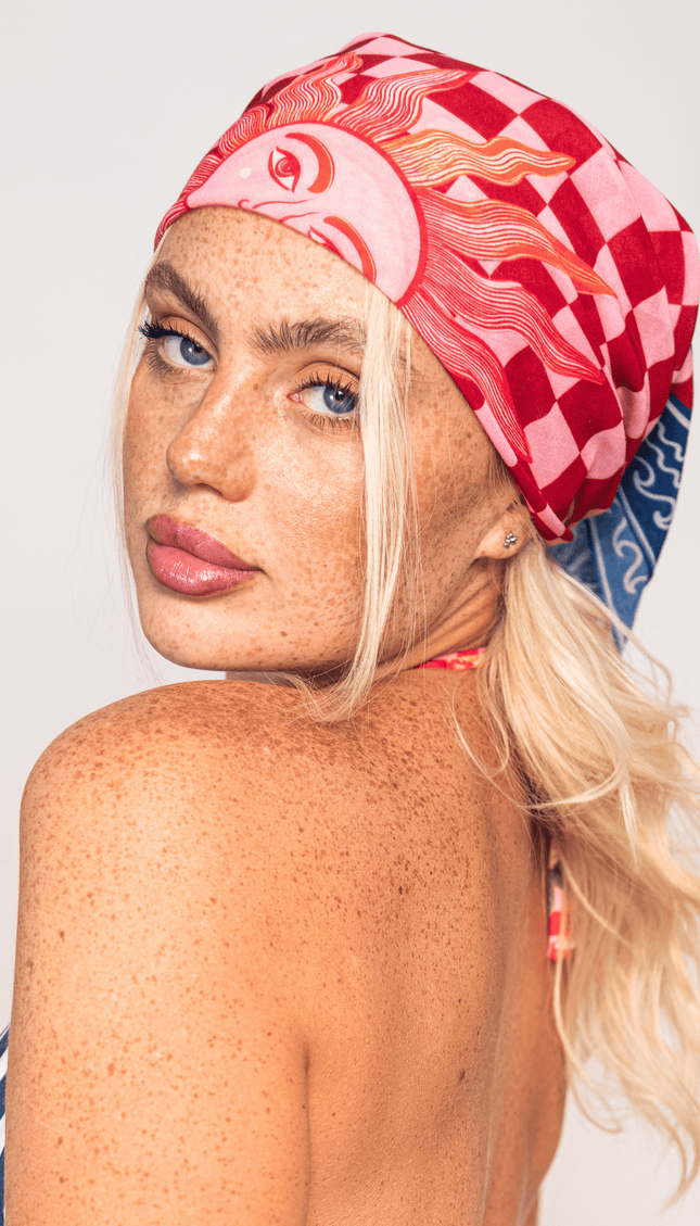 Mascada Estampada Cuadros, Colección Alma Frutal - Bari, los mejores trajes de baño y Bikinis. Diseño y tecnología juntos.