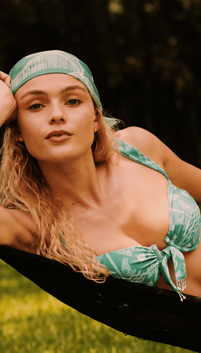 Mascada Estampada Fresca Menta , Colección Limoncello - Bari, los mejores trajes de baño y Bikinis. Diseño y tecnología juntos.