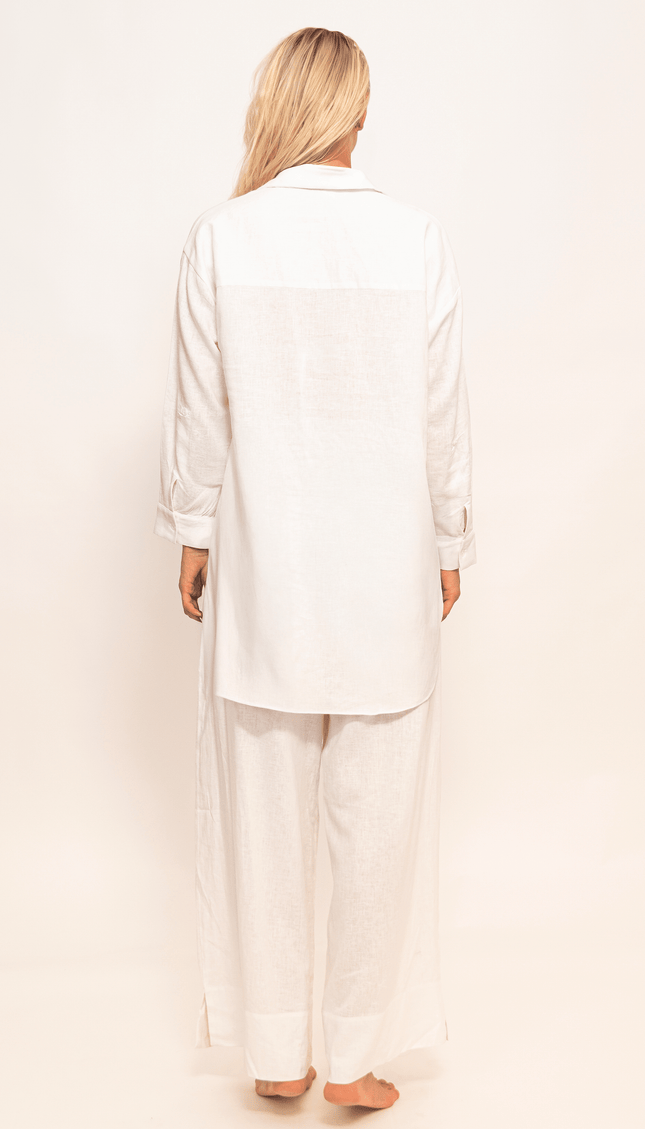 Pantalón Blanco Lino, Colección ODISEA - Bari, los mejores trajes de baño y Bikinis. Diseño y tecnología juntos.