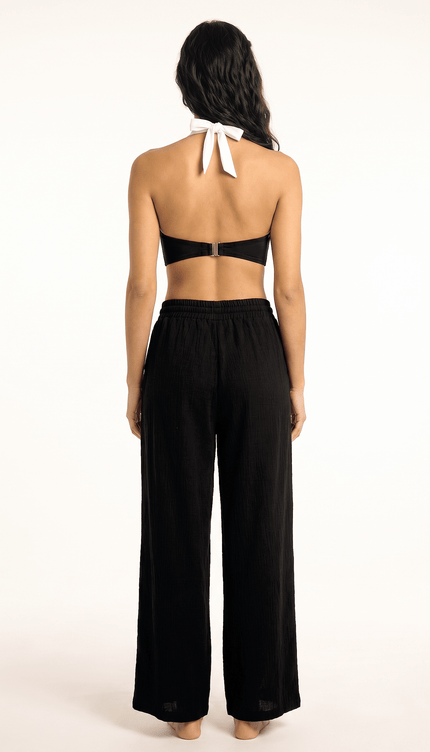 Pantalón Negro, Colección ODISEA - Bari, los mejores trajes de baño y Bikinis. Diseño y tecnología juntos.