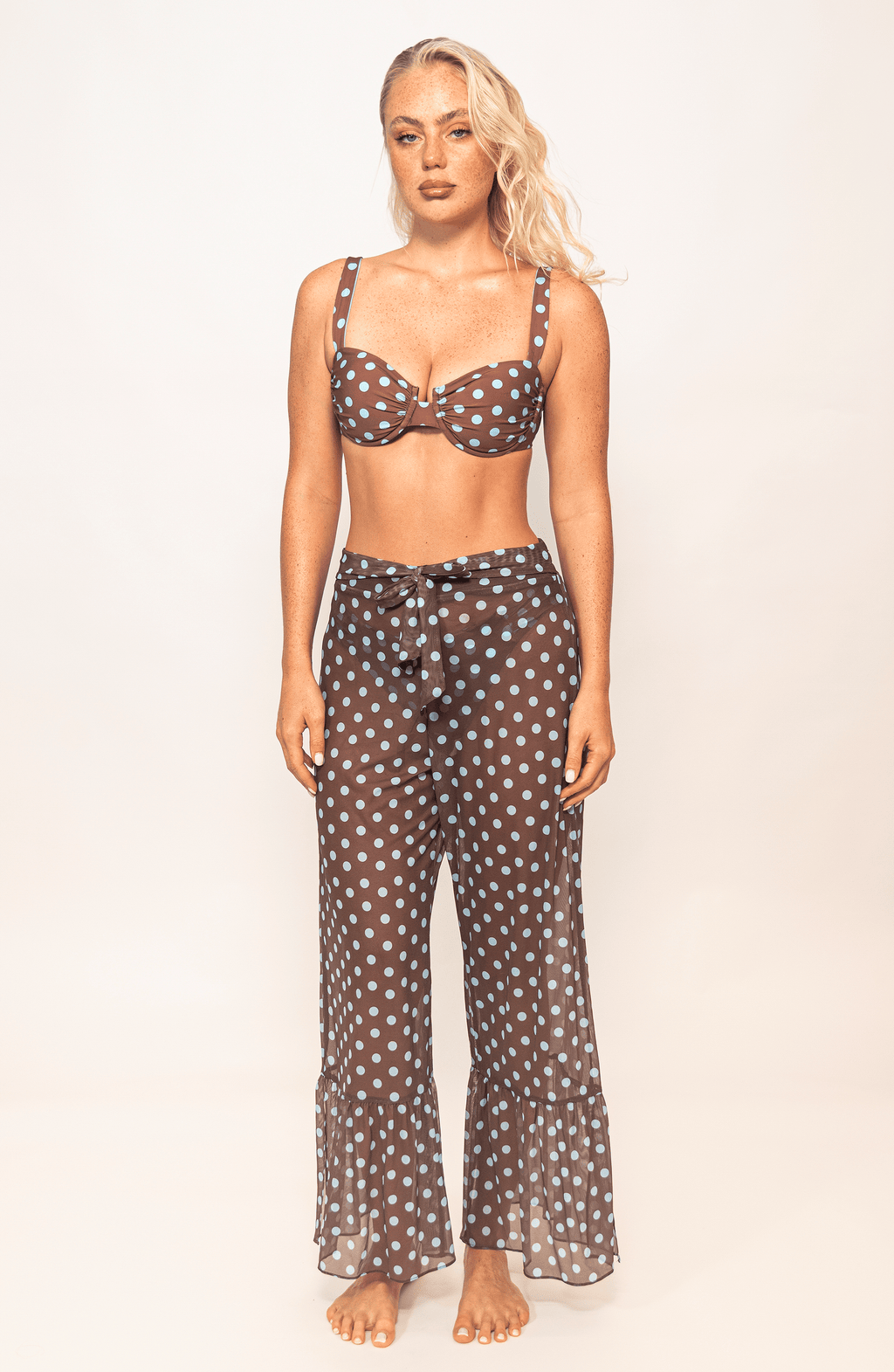 Pantalón Polka Dots, Colección ODISEA - Bari, los mejores trajes de baño y Bikinis. Diseño y tecnología juntos.