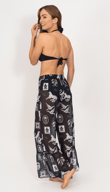 Pantalón Tropical Midnight , Colección Pacífico - Bari, los mejores trajes de baño y Bikinis. Diseño y tecnología juntos.