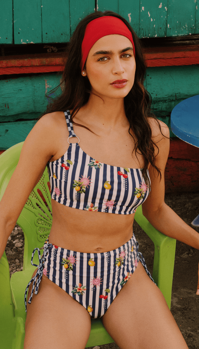 Panty Alta de Bikini Rayas, Colección Alma Frutal - Bari, los mejores trajes de baño y Bikinis. Diseño y tecnología juntos.