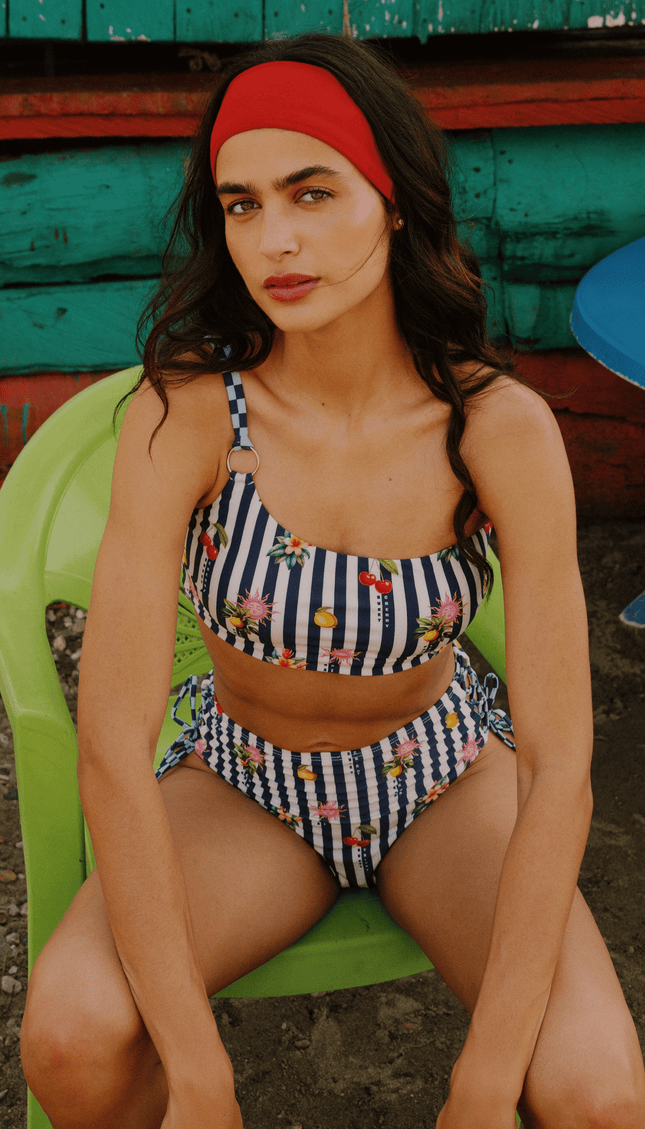 Panty Alta de Bikini Rayas, Colección Alma Frutal - Bari, los mejores trajes de baño y Bikinis. Diseño y tecnología juntos.
