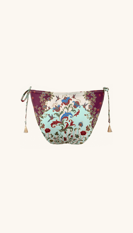 Panty Amarre Paisley Floral , Colección ODISEA - Bari, los mejores trajes de baño y Bikinis. Diseño y tecnología juntos.