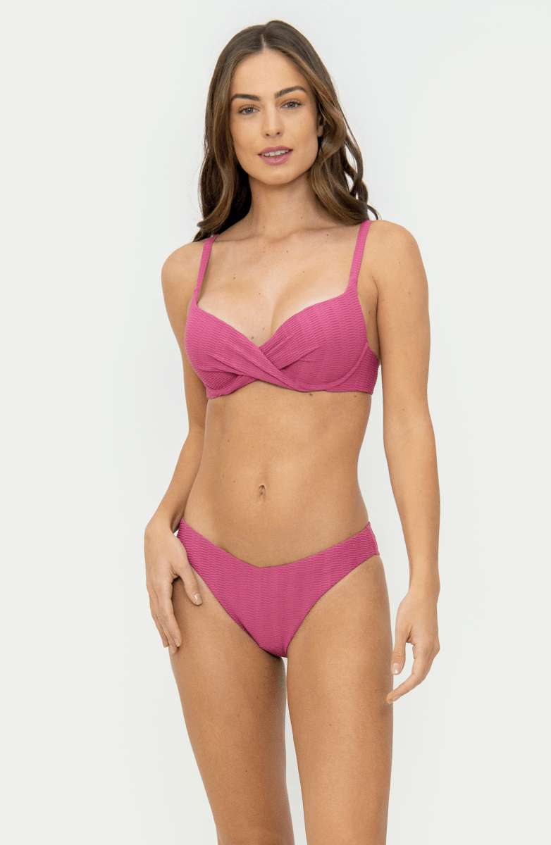 Panty Chica Bikini ESSENTIALS Mauve Bailando Entre Palmas - Bari, los mejores trajes de baño y Bikinis. Diseño y tecnología juntos.