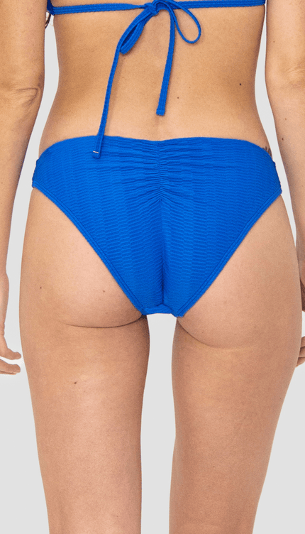 Panty Chica ESSENTIALS Bikini Azul Alma Viajera - Bari, los mejores trajes de baño y Bikinis. Diseño y tecnología juntos.