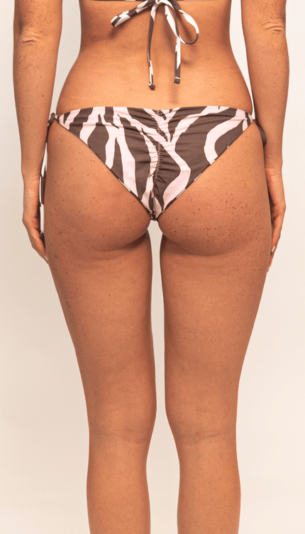 Panty de Bikini Animal Print Reversible, Colección ODISEA - Bari, los mejores trajes de baño y Bikinis. Diseño y tecnología juntos.