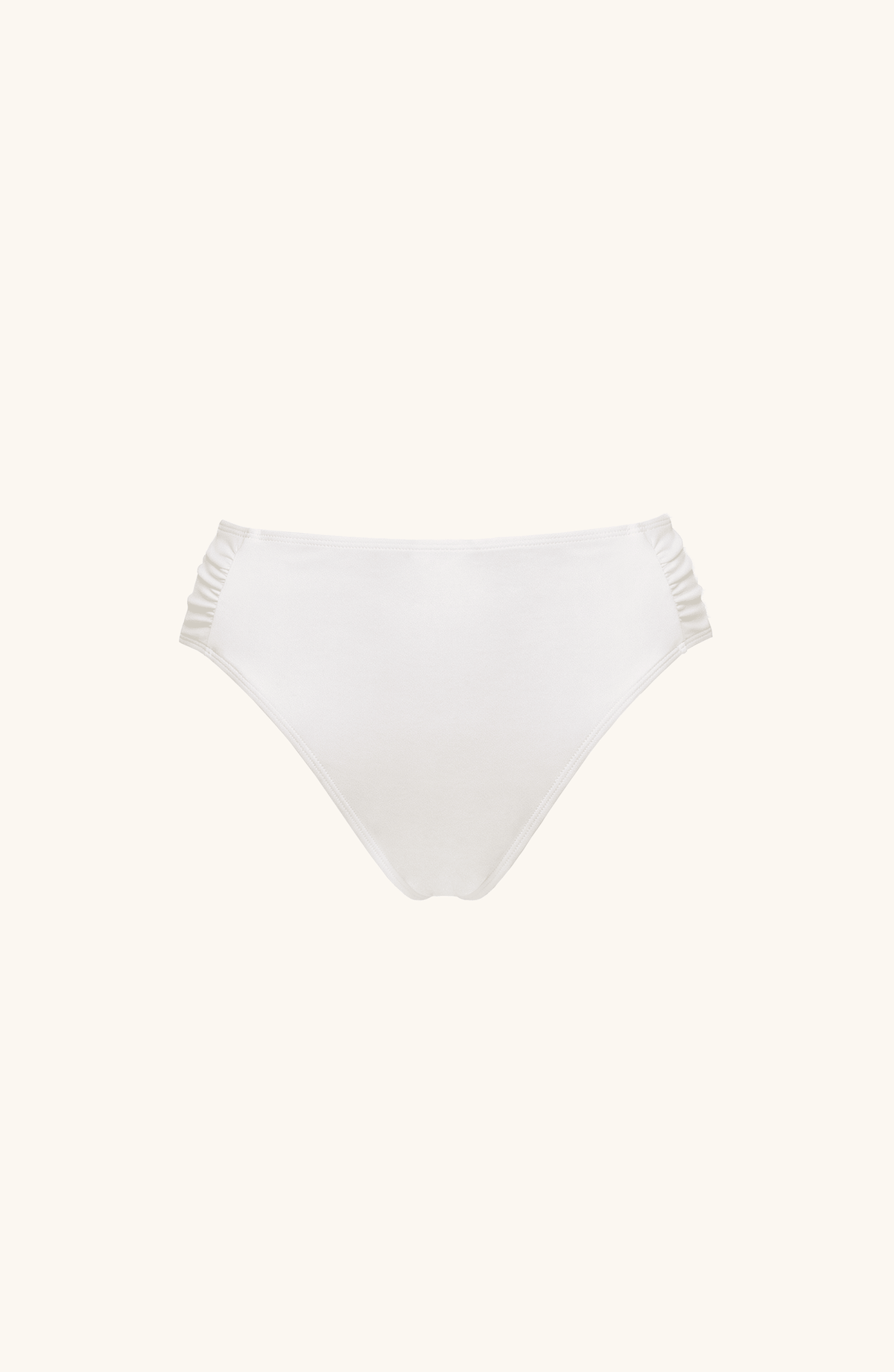 Panty de Bikini Cloud Dancer, Colección ODISEA - Bari, los mejores trajes de baño y Bikinis. Diseño y tecnología juntos.