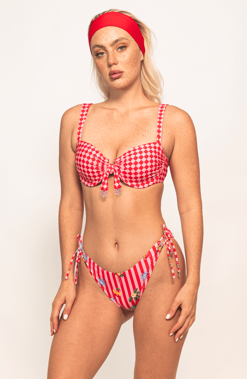 Panty de Bikini Rayas, Colección Alma Frutal - Bari, los mejores trajes de baño y Bikinis. Diseño y tecnología juntos.