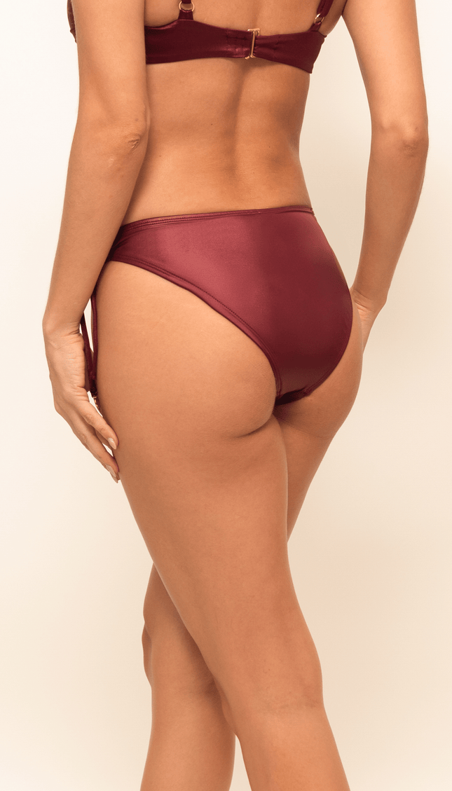 Panty de Bikini Spiriti Colorati , Colección Limoncello - Bari, los mejores trajes de baño y Bikinis. Diseño y tecnología juntos.