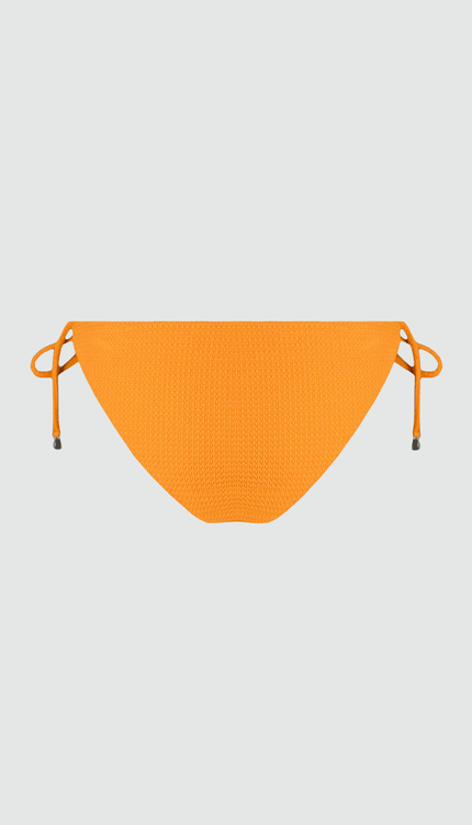Panty Normal Bikini Naranja ESSENTIALS Bailando Entre Palmas - Bari, los mejores trajes de baño y Bikinis. Diseño y tecnología juntos.