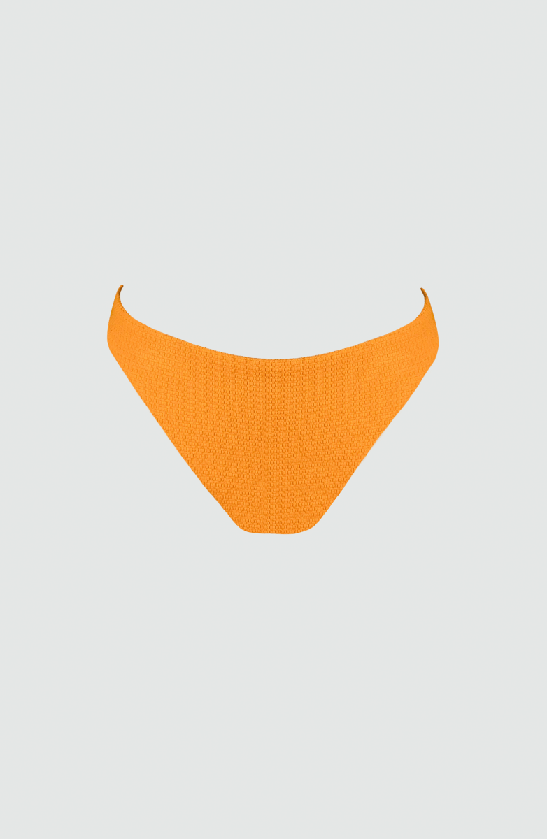 Panty Normal Bikini Naranja ESSENTIALS Bailando Entre Palmas - Bari, los mejores trajes de baño y Bikinis. Diseño y tecnología juntos.