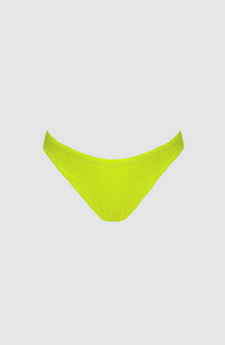 Panty Normal Plisada Bikini Verde Bailando Entre Palmas - Bari, los mejores trajes de baño y Bikinis. Diseño y tecnología juntos.