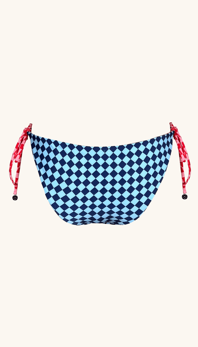 Panty Reversible de Bikini , Colección Alma Frutal - Bari, los mejores trajes de baño y Bikinis. Diseño y tecnología juntos.