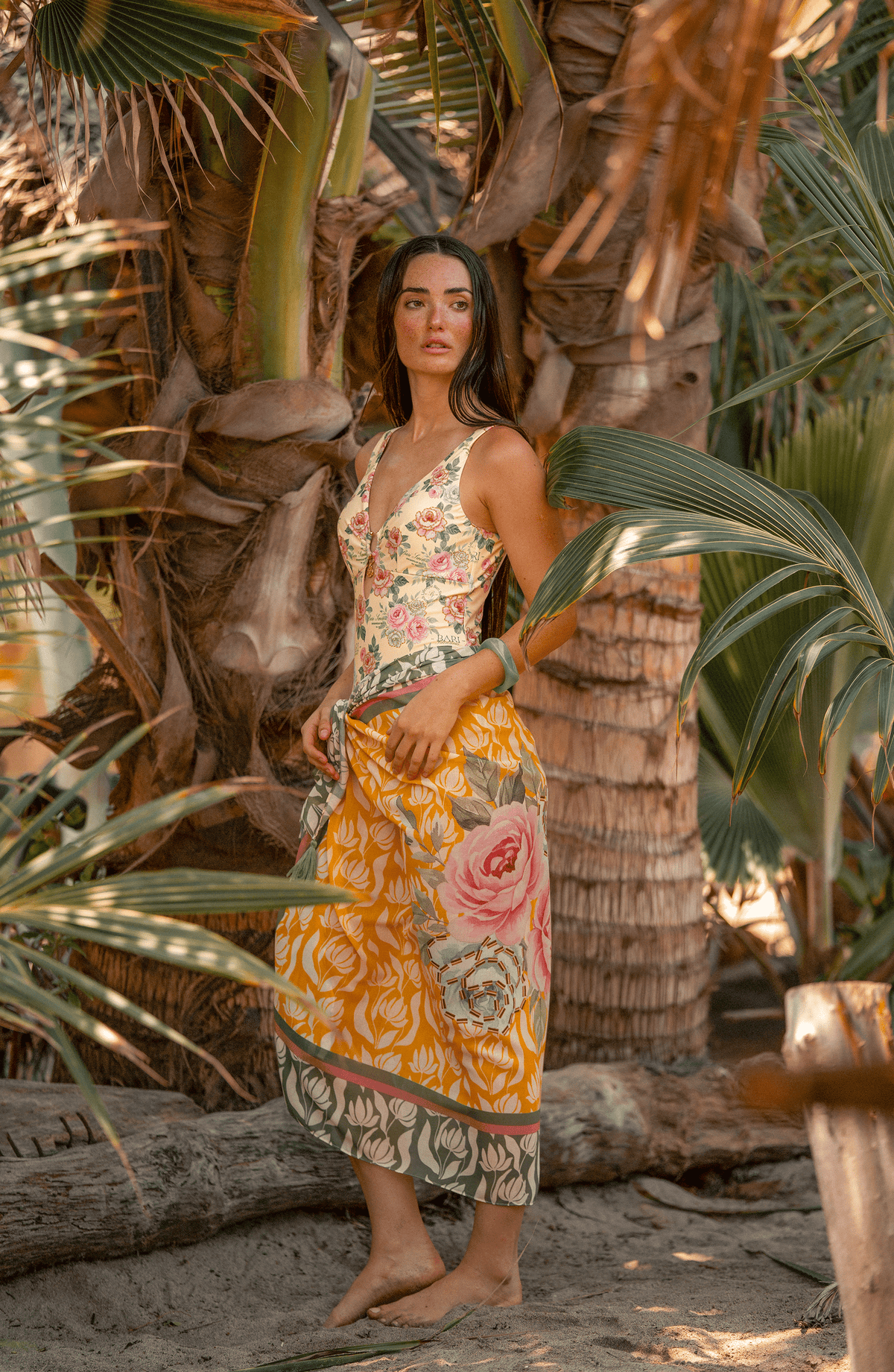 Pareo Botanique, Colección Alquimia - Bari, los mejores trajes de baño y Bikinis. Diseño y tecnología juntos.