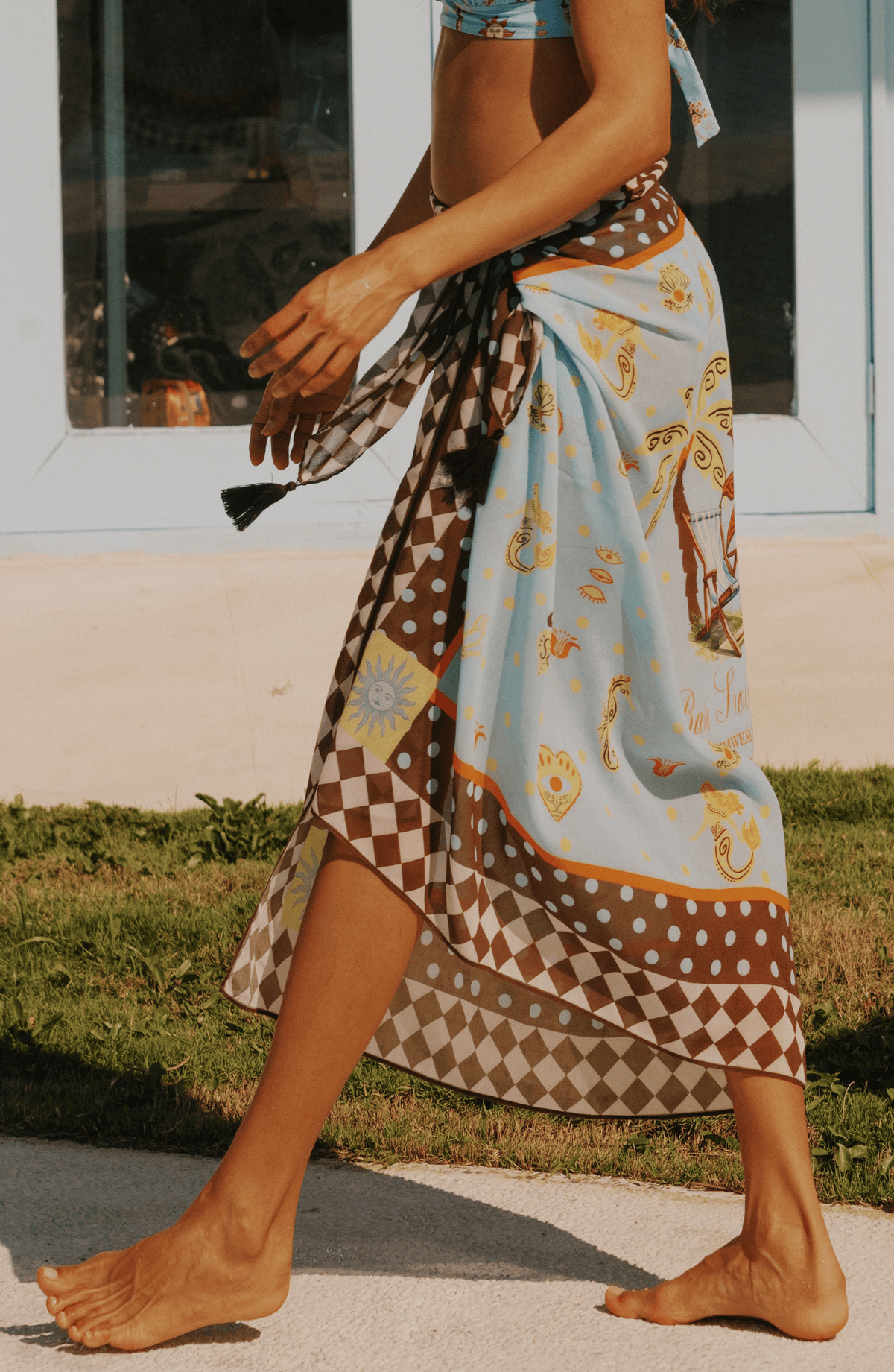 Pareo Campirana , Colección ODISEA - Bari, los mejores trajes de baño y Bikinis. Diseño y tecnología juntos.