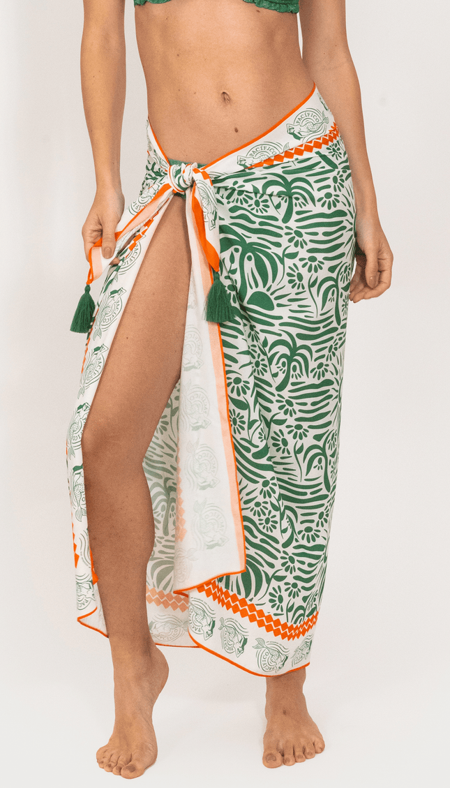 Pareo Envolvente Tropical Mode, Colección Pacífico - Bari, los mejores trajes de baño y Bikinis. Diseño y tecnología juntos.