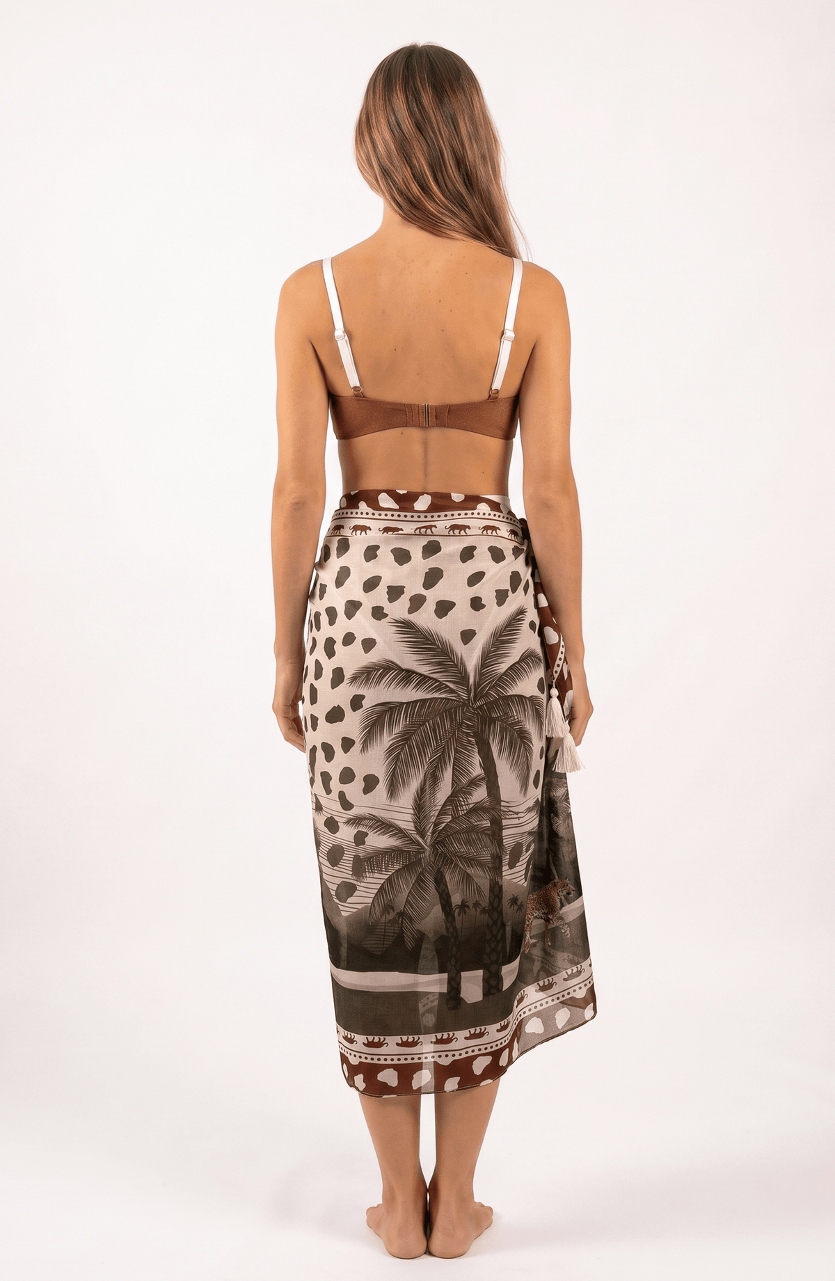 Pareo Estampado Safari , Colección ODISEA sin precio - Bari, los mejores trajes de baño y Bikinis. Diseño y tecnología juntos.